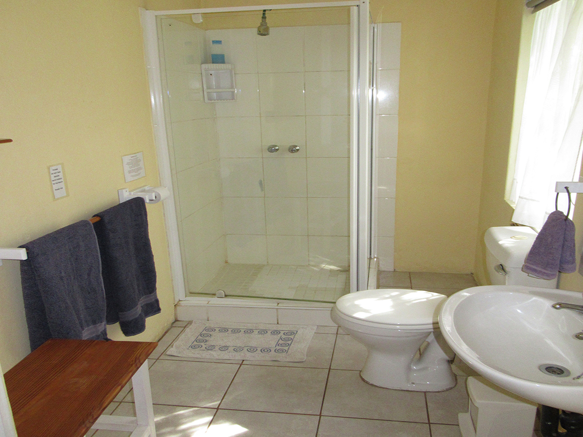 The Blue Room bathroom